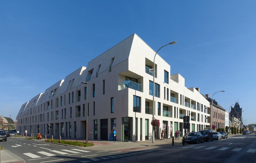 ConceptSystem 77 Alumínium ajtók, ConceptPatio 130 Alumínium tolóajtók, CW 50 Standard Alumínium függönyfalak és CW 50 Alumínium függönyfalak - Residental/Project Annonciaden található Wijnegem, Belgium