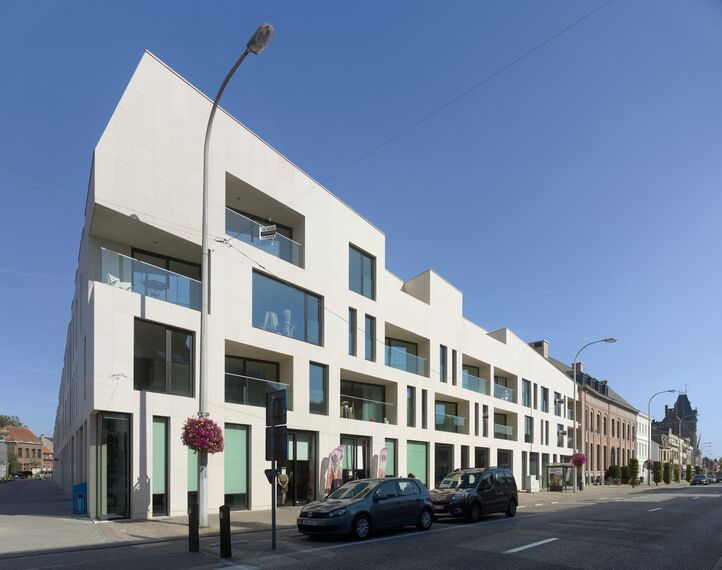 ConceptSystem 77 Alumínium ajtók, ConceptPatio 130 Alumínium tolóajtók, CW 50 Standard Alumínium függönyfalak és CW 50 Alumínium függönyfalak - Residental/Project Annonciaden található Wijnegem, Belgium