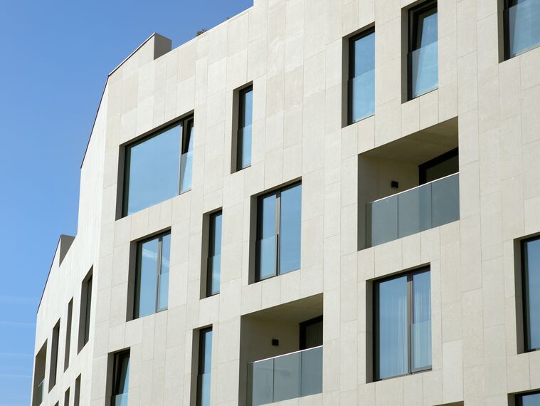 ConceptSystem 77 Alumínium ajtók, ConceptPatio 130 Alumínium tolóajtók, CW 50 Standard Alumínium függönyfalak és CW 50 Alumínium függönyfalak - Residental/Project Annonciaden található Wijnegem, Belgium