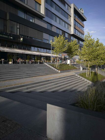 CS 86-HI (c) Törölt rendszerek és ConceptWall 50 Alumínium függönyfalak - Západní město - City West - Office Building található Prague, Csehország