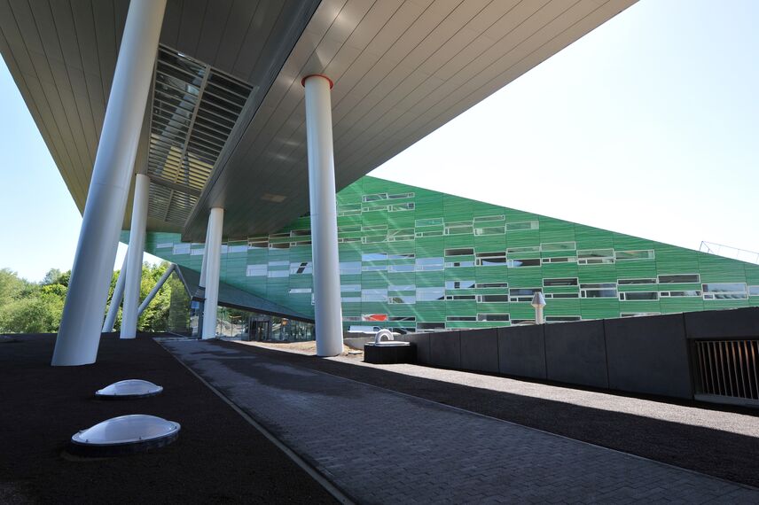 ConceptWall 50 Alumínium függönyfalak, EcoSystem 50 Alumínium ablakok és EcoSystem 50 Alumínium ajtók - College/University Centre for Life Sciences található Groningen, Hollandia