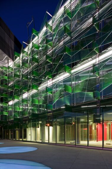 ConceptSystem 68 Alumínium ablakok, ConceptSystem 68 Alumínium ajtók, ConceptWall 50 Alumínium függönyfalak és ConceptWall 86 Alumínium függönyfalak - Office building Coca-Cola headquarters Spain található Madrid, Spanyolország