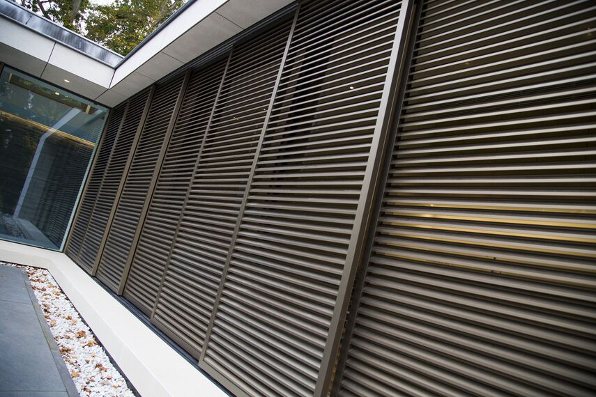 BriseSoleil 40 Árnyékolás, HiFinity Alumínium tolóajtók és CS 86-HI (c) Törölt rendszerek - Swimming pool Poolhouse Bergen található Bergen, Hollandia