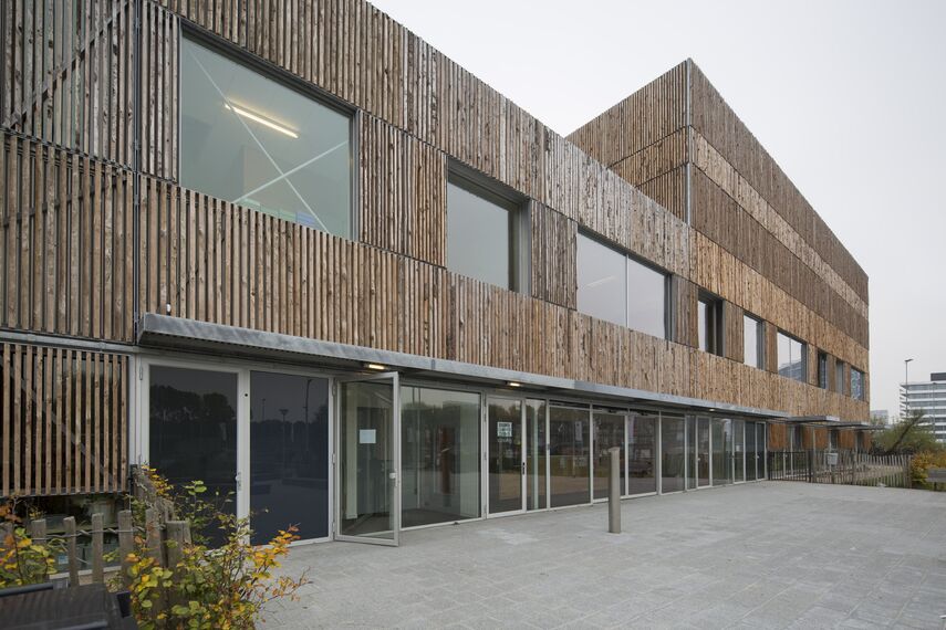 CS 38-SL Törölt rendszerek és SlimLine 38 Alumínium ablakok - Boarding school Children's Campus Zuidas található Amsterdam, Hollandia