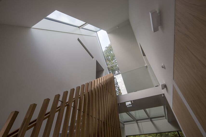 CS 86-HI (c) Törölt rendszerek, ConceptWall 50 Alumínium függönyfalak és HiFinity Alumínium tolóajtók - Forest villa Voorschoten található Voorschoten, Hollandia