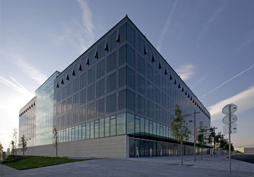 ConceptWall 86 Alumínium függönyfalak - Sofia Airport Centre található Sofia, Bulgária