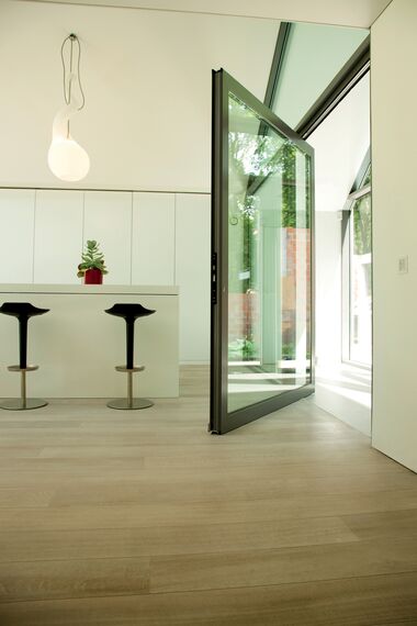 ConceptSystem 77 Alumínium ablakok, ConceptSystem 77 Alumínium ajtók, ConceptWall 50 Alumínium függönyfalak, CS 86-HI (c) Törölt rendszerek és CP 50 Alumínium tolóajtók - Van Acker Sissau villa található Loppem, Belgium