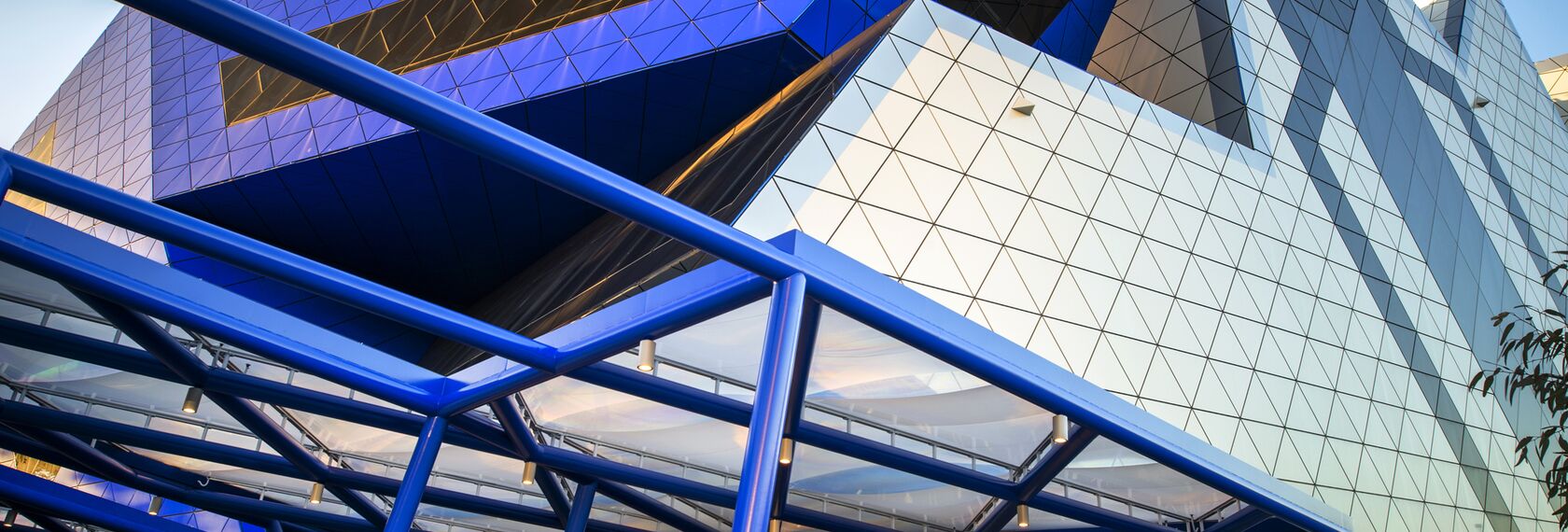 CW 50-SC Alumínium függönyfalak - Entertainment Perth Arena található Perth, Ausztrália