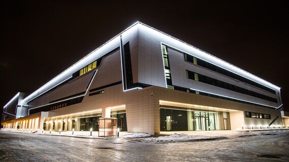 ConceptSystem 77 Alumínium ajtók és CW 50-SC Alumínium függönyfalak - Ice Station Ice Arena SKA található Moscow, Oroszorzág