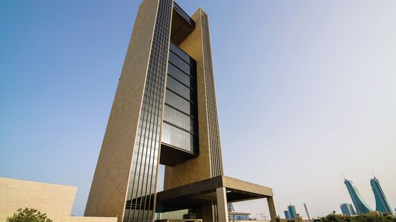 CP 96 Alumínium tolóajtók és CS 77 Fire Proof Alumínium ajtók - Four Seasons Hotel található Manama, Bahrein
