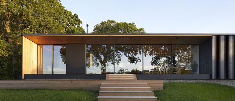 HiFinity Alumínium tolóajtók - House Island Rest található Isle of Wight, Egyesült Királyság